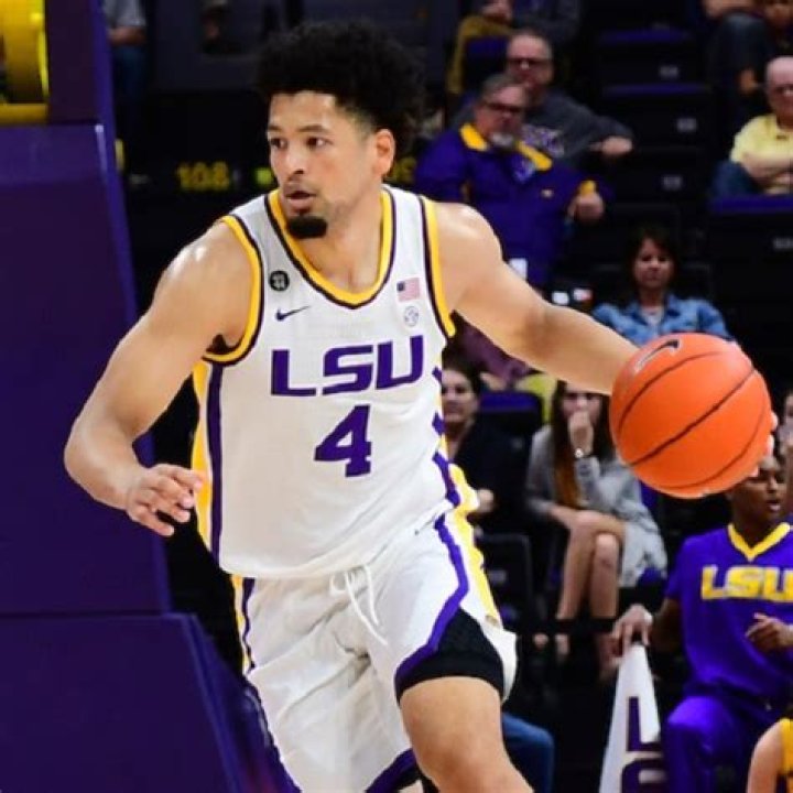 2020 NBA Draft and Projected Salary; Is he Married? Skylar's Affiar, Relationship, Girlfriend, Family, Age
