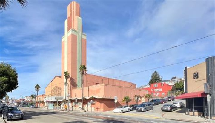 El Rey Theater Damaged In Blaze