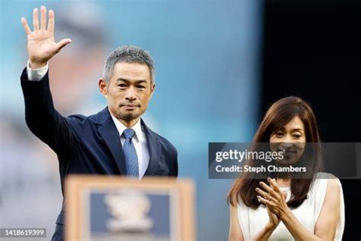 Ichiro Suzuki's wife Yumiko Fukushima Biography- Salary, Earnings, Net worth, Married, Relationship, Affair, Husband, Children, Nationality, Family, Rumors, Cheating