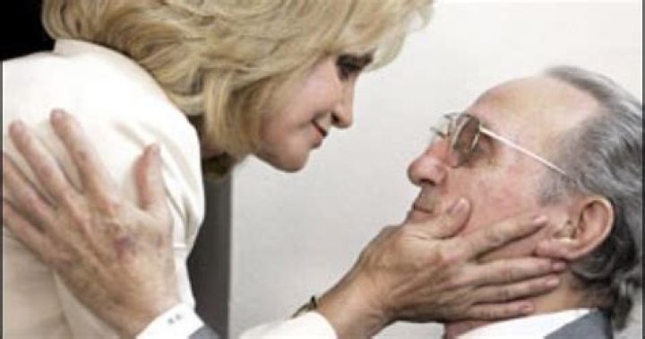 Irby Mandrell Dies