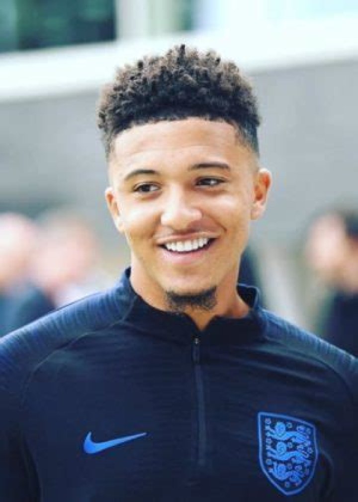 Jadon Sancho Height, Weight, Age, Family, Facts, Education, Biography