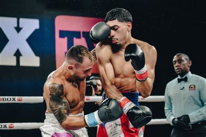 Janelson Figueroa Bocachica Boxing Record, Net worth, Next Fight, Family, Affair, Height, Age