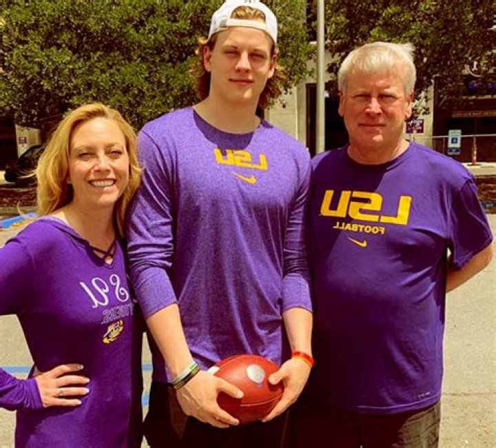 Joe Burrow Brother, Parents, Mother, Father, Net Worth, Wiki, LSU, Height