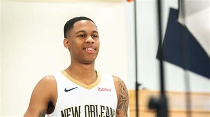 Jordan Hawkins' Girlfriend: Dating Life In 2023!