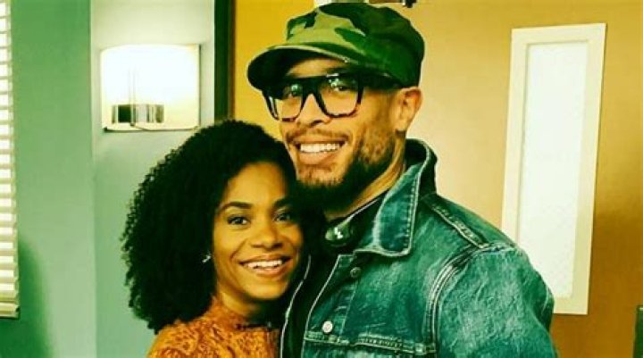 Kelly McCreary Huge Net Worth and Lovely Married Life with Husband