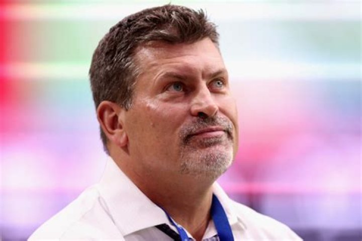 Mark Schlereth, Biography, Sportscaster, Football analyst, Salary, net worth, career, Relationship, facts