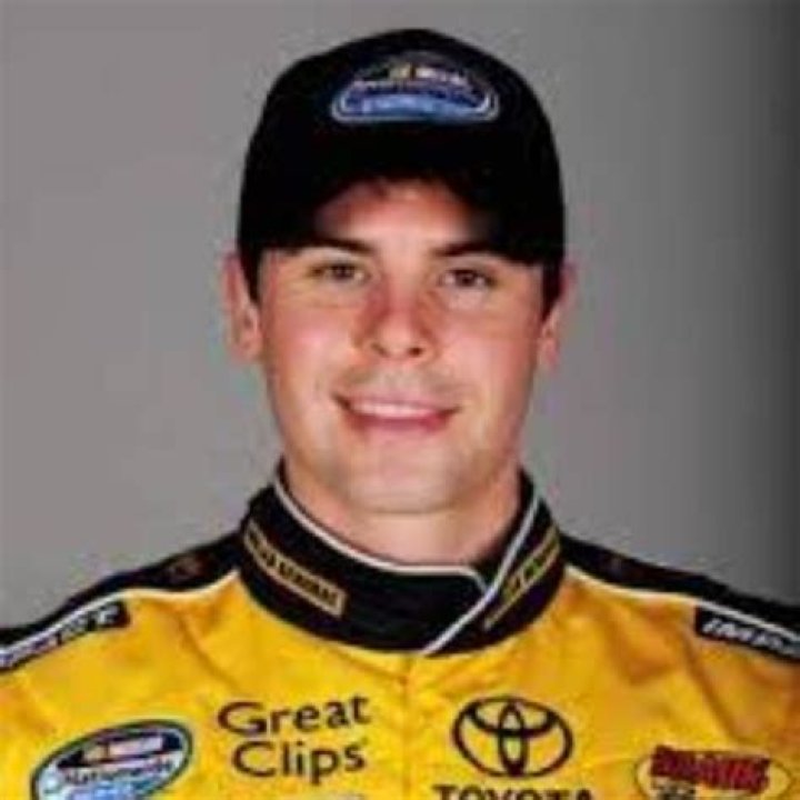 Michael Waltrip Biography- Race Car Driver, Salary, Earnings, Net worth, Stats, Endorsement Deals, Married, Divorce, Children, Girlfriend, Rumors, Controversies, Age, Height