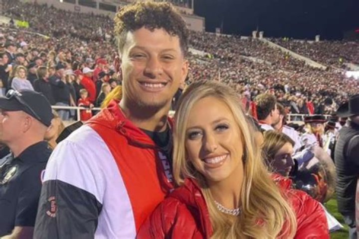 Who Is The NFL Star Dating?